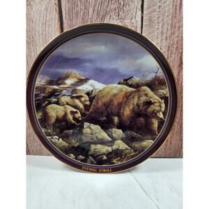 Islandia "Evening Stroll" Collectors plate